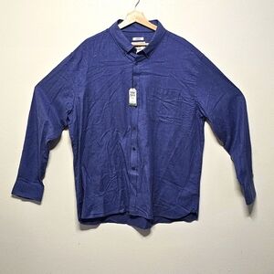 Jos A. Bank button down shirt. NEW WITH Tag
